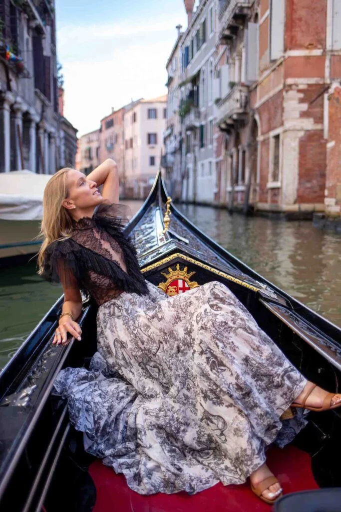 venezia.photography-engagement proposal photographer venice Photographer Venice - Gondola Photoshoot