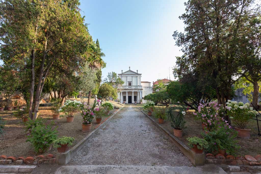Beautiful Gargen of Palazzo Zenobio in Venice