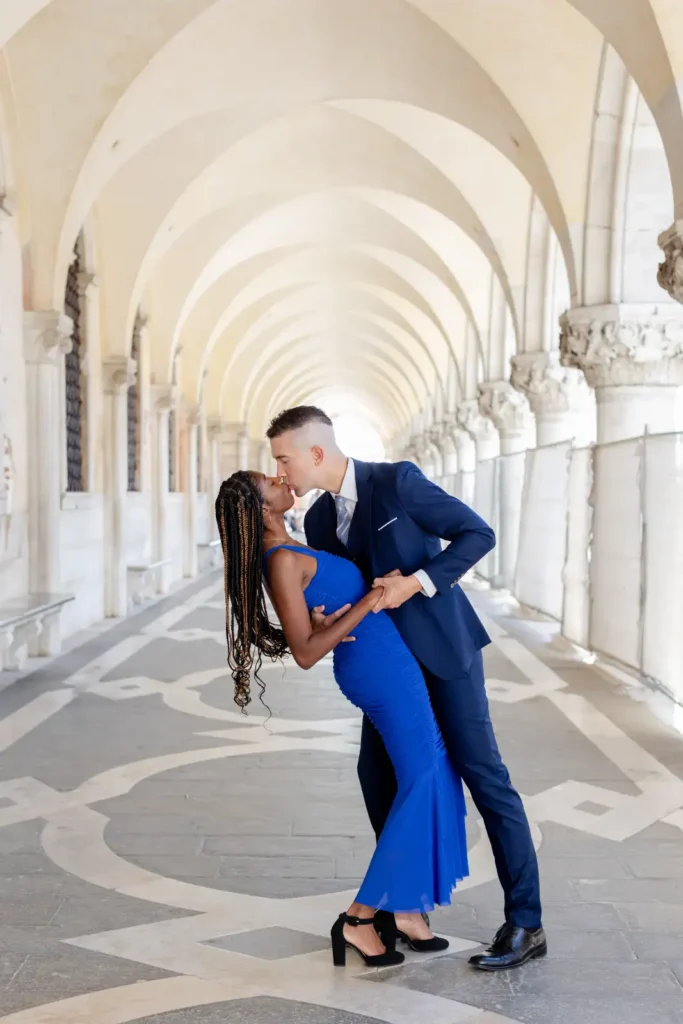 Couple photoshoot at sunset in Venice