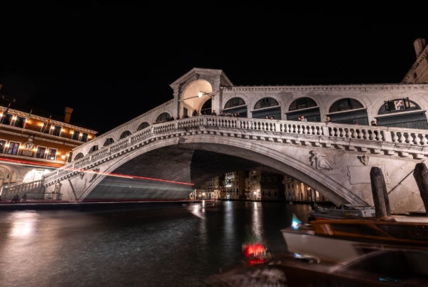Rialto Bridge Long Exposure Photography Workshop in Venice